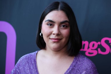 Emily Uribe, 12 Mayıs 2022 'de Beverly Hills, Los Angeles, Kaliforniya, ABD' deki Hearst Estate 'te düzenlenen Rolling Stone ve Meta Açılış Yaratıcıları Sayısı Kutlaması' na geliyor.. 