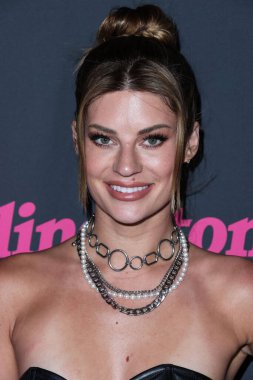 Amerikalı internet kişisi Hannah Stocking, 12 Mayıs 2022 'de Beverly Hills, Los Angeles, Kaliforniya, ABD' deki Hearst Estate 'te düzenlenen Rolling Stone ve Meta Açılış Yaratıcıları Sayısı Kutlaması' na geldi.. 