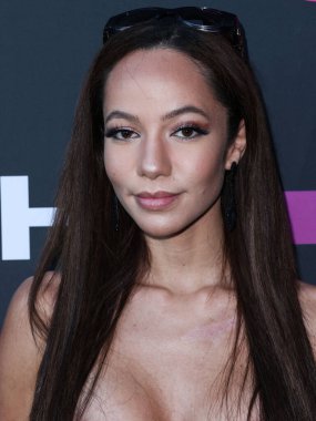 Lexie Stevenson, 12 Mayıs 2022 'de Beverly Hills, Los Angeles, Kaliforniya, ABD' deki Hearst Estate 'te düzenlenen Rolling Stone ve Meta Açılış Töreni Yaratıcıları Sayısı' na ulaşır..