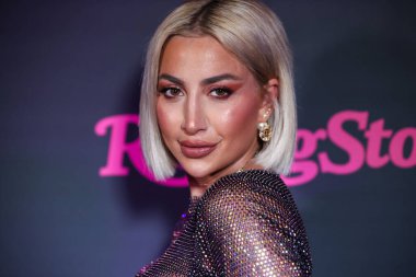 Model Roz, 12 Mayıs 2022 'de Beverly Hills, Los Angeles, Kaliforniya, ABD' deki Hearst Estate 'te düzenlenen Rolling Stone ve Meta Açılış Yaratıcıları Sayısı Kutlaması' na geliyor..