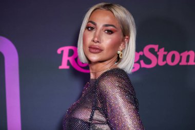 Model Roz, 12 Mayıs 2022 'de Beverly Hills, Los Angeles, Kaliforniya, ABD' deki Hearst Estate 'te düzenlenen Rolling Stone ve Meta Açılış Yaratıcıları Sayısı Kutlaması' na geliyor..
