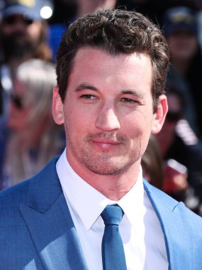 Amerikalı aktör Miles Teller, Paramount Pictures 'ın Top Gun: Maverick filminin dünya prömiyerine 4 Mayıs 2022' de ABD 'nin Kaliforniya eyaletinin San Diego kentindeki USS Midway Müzesi' nde geldi.. 