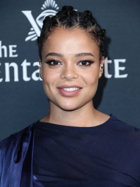 İngiliz aktris Lydia West, 4 Mayıs 2022 'de Hollywood, Los Angeles, Kaliforniya, ABD' deki Liaison Restaurant + Lounge 'da düzenlenen Netflix' in 'The Pentaverate' adlı partisine geldi.. 