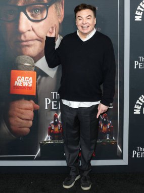 Kanadalı aktör Mike Myers, 4 Mayıs 2022 'de Hollywood, Los Angeles, Kaliforniya, ABD' deki Liaison Restaurant + Lounge 'da düzenlenen Netflix' in 'The Pentaverate' adlı partisine geldi..