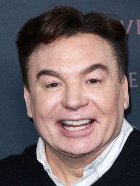 Kanadalı aktör Mike Myers, 4 Mayıs 2022 'de Hollywood, Los Angeles, Kaliforniya, ABD' deki Liaison Restaurant + Lounge 'da düzenlenen Netflix' in 'The Pentaverate' adlı partisine geldi.. 