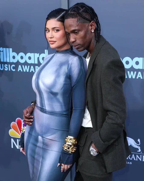 American Model Kylie Jenner Wearing Balmain Boyfriend American Rapper Travis — Stock Photo, Image