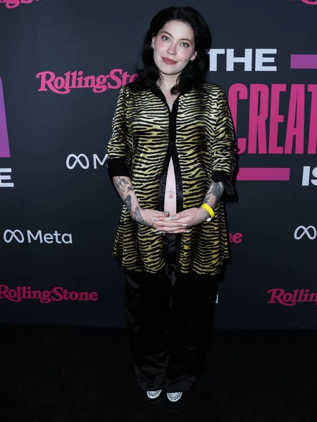 Cantante Escocesa Estadounidense Bishop Briggs Sarah Grace Mclaughlin Llega Celebración —  Fotos de Stock