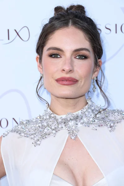 Amerikalı aktris Olivia Grace Applegate, 6 Mayıs 2022 'de Marina del Rey, Los Angeles, Kaliforniya, ABD' de düzenlenen 