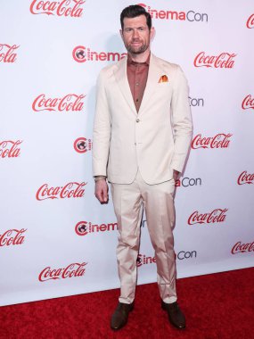 Amerikalı aktör Billy Eichner, Ulusal Tiyatro Sahipleri Derneği 'nin 28 Nisan 2022 tarihinde Las Vegas' ta gerçekleştirdiği CinemaCon Büyük Sahne Başarı Ödülleri 'ne katılıyor.