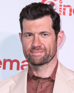 Amerikalı aktör Billy Eichner, Ulusal Tiyatro Sahipleri Derneği 'nin 28 Nisan 2022 tarihinde Las Vegas' ta gerçekleştirdiği CinemaCon Büyük Sahne Başarı Ödülleri 'ne katılıyor.