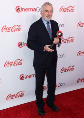 Amerikalı aktör Robert De Niro, Ulusal Tiyatro Sahipleri Derneği 'nin 28 Nisan 2022' de Las Vegas, ABD 'de gerçekleştirdiği CinemaCon Büyük Ekran Başarı Ödülleri' ne katılıyor.