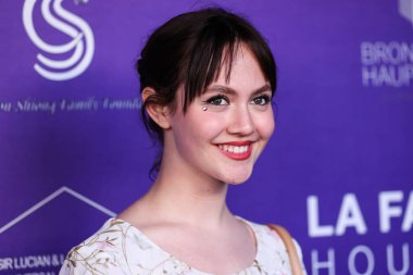 Amerikalı aktris Iris Apatow, 21 Nisan 2022 tarihinde Batı Hollywood, Los Angeles, Kaliforniya, ABD 'de düzenlenen Pasifik Tasarım Merkezi' nde düzenlenen Los Angeles Aile Konutları (LAFH) Ödülleri 'ne ulaştı.. 