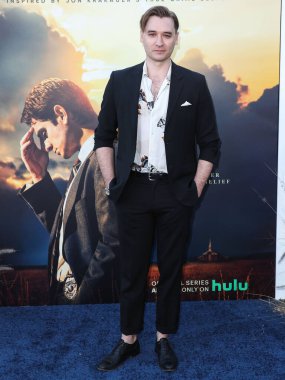 Amerikalı sahne oyuncusu Seth Numrich, 20 Nisan 2022 'de Hollywood Atletizm Kulübü' nde düzenlenen FX 'in 