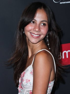 Paula Velasquez, 20 Eylül 2022 'de Hollywood, Los Angeles, Kaliforniya, ABD' de bulunan TCL Çin 6 Tiyatro Kompleksi 'nde düzenlenen 