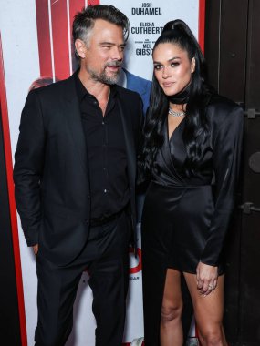 Aktör Josh Duhamel ve eşi / Dünya Güzeli 2016 Audra Mari, 21 Eylül 2022 'de Harmony Gold' da düzenlenen Redbox Entertainment ve Quiver Distribution 'ın' Haydut 'un dünya prömiyerine geldi.