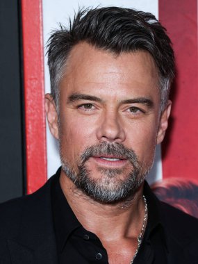 Amerikalı aktör Josh Duhamel, Redbox Entertainment ve Quiver Distribution 'un 21 Eylül 2022' de Amerika Birleşik Devletleri 'nin Kaliforniya eyaletinin Los Angeles kentindeki Harmony Gold Tiyatrosu' nda gerçekleştirilen 'Haydut' filminin dünya prömiyerine geldi.. 