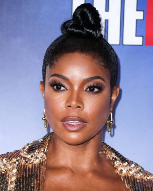 Valentino 'yu giyen Amerikalı aktris Gabrielle Union, Netflix' in 