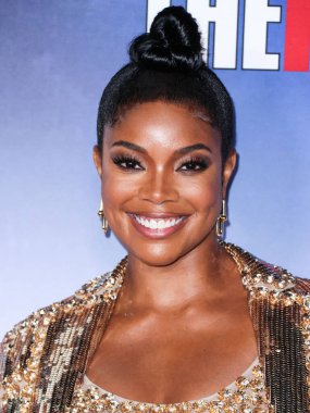 Valentino 'yu giyen Amerikalı aktris Gabrielle Union, Netflix' in 