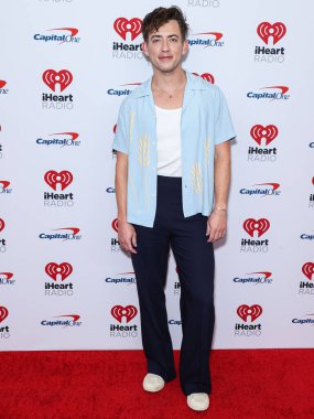 Kevin McHale, 2022 iHeartRadio Müzik Festivali 'nde basın odasında poz veriyor - 23 Eylül 2022' de Las Vegas, Nevada, ABD 'de T-Mobile Arena' da düzenlenen birinci gece. 