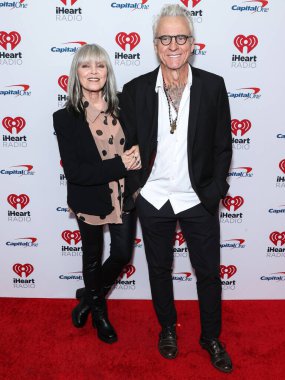 Pat Benatar ve Neil Giraldo, 2022 iHeartRadio Music Festival 'de basın odasında poz verdiler - 23 Eylül 2022' de ABD 'nin Las Vegas, Nevada kentinde T-Mobile Arena' da düzenlenen birinci gece. 