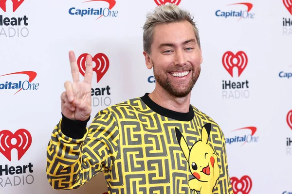 Lance Bass, 2022 iHeartRadio Müzik Festivali 'nde basın odasında poz veriyor - 23 Eylül 2022' de Las Vegas, Nevada, ABD 'de T-Mobile Arena' da düzenlenen birinci gece. 