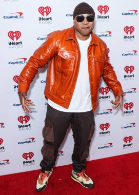 LL Cool J, 2022 iHeartRadio Music Festival 'de basın odasında poz verdi - 24 Eylül 2022' de Las Vegas, Nevada, ABD 'de T-Mobile Arena' da düzenlenen ikinci gece. 