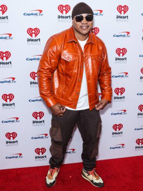 LL Cool J, 2022 iHeartRadio Music Festival 'de basın odasında poz verdi - 24 Eylül 2022' de Las Vegas, Nevada, ABD 'de T-Mobile Arena' da düzenlenen ikinci gece. 