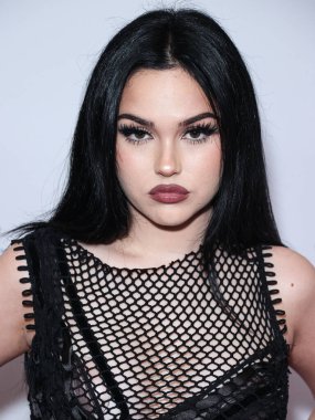 Maggie Lindemann, 24 Eylül 2022 'de Las Vegas, Nevada' da T-Mobile Arena 'da düzenlenen iHeartRadio Music Festival' de basın odasında poz verdi.