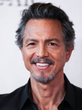 Amerikalı aktör Benjamin Bratt, 28 Eylül 2022 'de Los Angeles, Kaliforniya, ABD' de bulunan Amerika Tiyatro Kompleksi 'nin Yönetmenler Birliği' nde düzenlenen Quiver Distribution 'ın 
