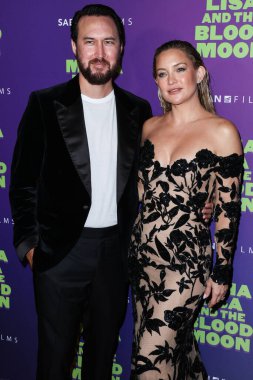 Müzisyen Danny Fujikawa ve aktris Kate Hudson, 28 Eylül 2022 'de Hollywood Lejyon Tiyatrosu' nda düzenlenen Los Angeles Şaban Filmlerinin 'Mona Lisa and The Blood Moon' özel gösterimine geldiler.