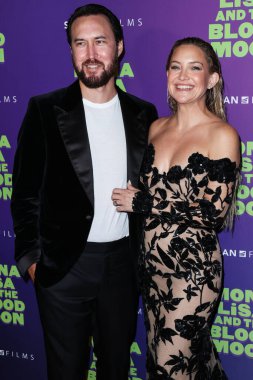 Müzisyen Danny Fujikawa ve aktris Kate Hudson, 28 Eylül 2022 'de Hollywood Lejyon Tiyatrosu' nda düzenlenen Los Angeles Şaban Filmlerinin 'Mona Lisa and The Blood Moon' özel gösterimine geldiler.