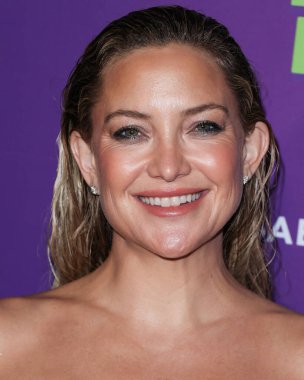 Amerikalı aktris Kate Hudson, 28 Eylül 2022 'de Hollywood Lejyon Tiyatrosu' nda düzenlenen 