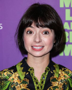 Amerikalı aktris Kate Micucci, 28 Eylül 2022 'de Hollywood Lejyon Tiyatrosu' nda düzenlenen 