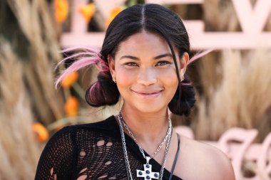 Amerikan model Chanel Iman REVOLVE x 'a katılıyor H.wood Group REVOLVE FESTIVAL 2022 Merv Griffin Estate' de 16 Nisan 2022 'de La Quinta, Riverside, Kaliforniya, ABD