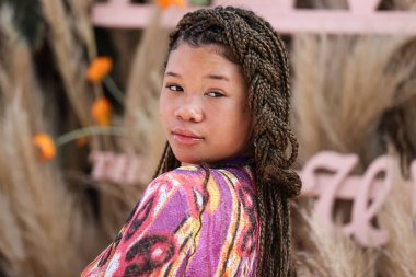 Amerikalı aktris Storm Reid, REVOLVE X 'e katılıyor. 16 Nisan 2022' de ABD 'nin Kaliforniya eyaletinin başkenti La Quinta' da düzenlenen H.wood Group REVOLVE FESTIVAL 2022 'ye katılıyor.. 