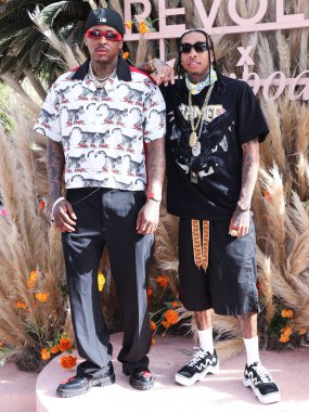 YG ve Tyga, REVOLVE X 'e katıldılar. H.wood Group REVOLVE FESTIVAL 2022, 16 Nisan 2022, Merv Griffin Estate, La Quinta, Riverside, Kaliforniya, ABD.