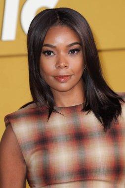 Gabrielle Union, 14 Nisan 2022 'de Westwood, Los Angeles, Kaliforniya, ABD' deki Regency Village Theatre 'da düzenlenen Apple' ın 