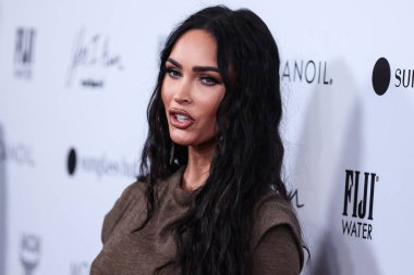 Beverly Hills, Birleşik Devletler. 10 Nisan 2022 'de Amerikan aktris Megan Fox, Yes I Am Cacharel, Fas yağı, Sunglass Hut, MCM, FIJI, Whispering Angel, Sleep Spa Hastens tarafından sunulan The Daily Front Row' un 6. 