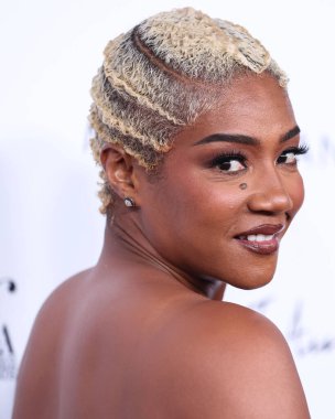 Beverly Hills, Birleşik Devletler. 10 Nisan 2022 'de. Brandon Maxwell elbisesi giyen Amerikalı komedyen Tiffany Haddish, The Daily Front Row 'un 6. Moda Ödülleri' ne geldi. 