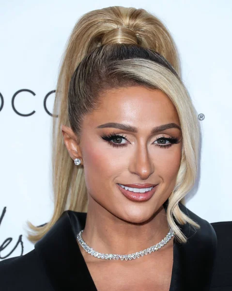 Beverly Hills États Unis Avril 2022 Paris Hilton Vêtu Une — Photo