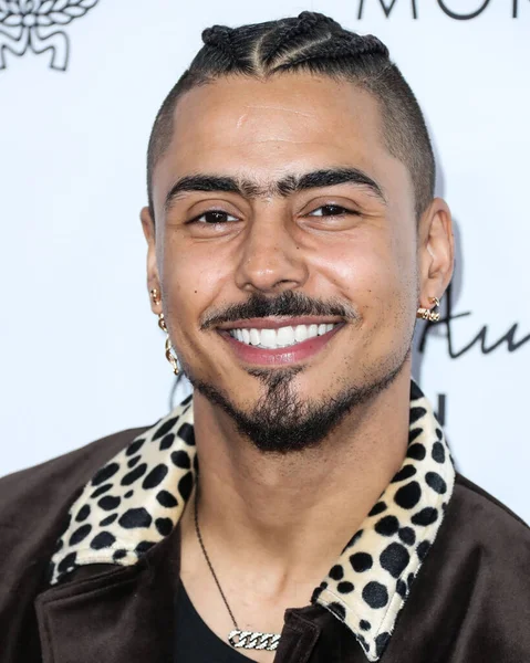 Quincy Brown, Yes I Am Cacharel, Fas yağı, Sunglass Hut, MCM, FIJI, Whispering Angel ve Sleep Spa Hastens tarafından Beverly Wilshire, A Four Seasons Hotel 'de düzenlenen The Daily Front Row' un 6. 