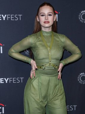 Amerikalı aktris Madelaine Petsch, 9 Nisan 2022 'de Hollywood, Los Angeles, Kaliforniya, ABD' deki Dolby Tiyatrosu 'nda düzenlenen 2022 PaleyFest LA' ye geldi.. 