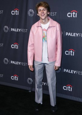Jacob Bertrand 2022 PaleyFest Los Angeles 'a varır - Netflix' in 'Kobra Kai' si 8 Nisan 2022 'de Dolby Tiyatrosu' nda Hollywood, Los Angeles, Kaliforniya, ABD.