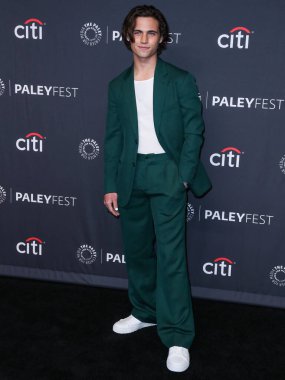 Tanner Buchanan 2022 PaleyFest Los Angeles 'a varır - Netflix' in 'Kobra Kai' si 8 Nisan 2022 'de Hollywood, Los Angeles, Kaliforniya, ABD' de Dolby Tiyatrosu 'nda yapılmıştır..