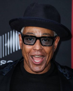 Giancarlo Esposito, 7 Nisan 2022 'de Hollywood Amerikan Lejyon Tiyatrosu 43. sezonunda düzenlenen AMC' nin 6.. 