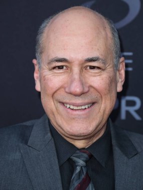 Javier Grajeda, 7 Nisan 2022 'de Hollywood Amerikan Lejyon Tiyatrosu 43 numaradaki AMC' Better Call Saul 'un Los Angeles prömiyerine geldi.. 