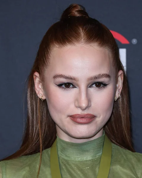 Atriz Americana Madelaine Petsch Chega Paleyfest 2022 Riverdale Realizado Dolby — Fotografia de Stock