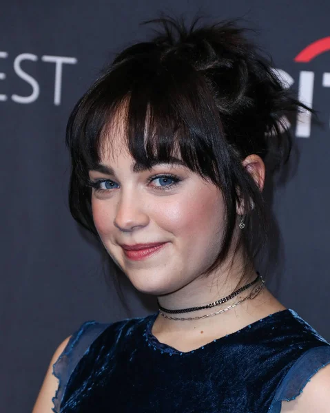 Mary Mouser Arrive Paleyfest 2022 Cobra Kai Netflix Dolby Theatre — Photo