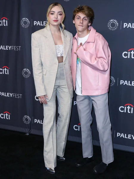 Пейтон Лист Джейкоб Бертран Прибывают Paleyfest 2022 Netflix Cobra Kai — стоковое фото