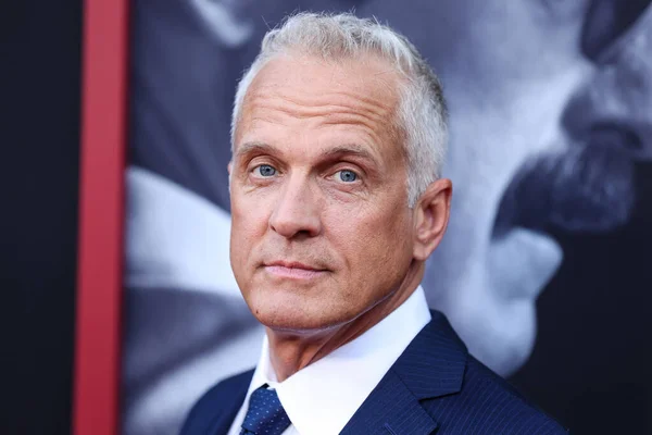 Patrick Fabian Anländer Till Los Angeles Premiär För Amc Better — Stockfoto